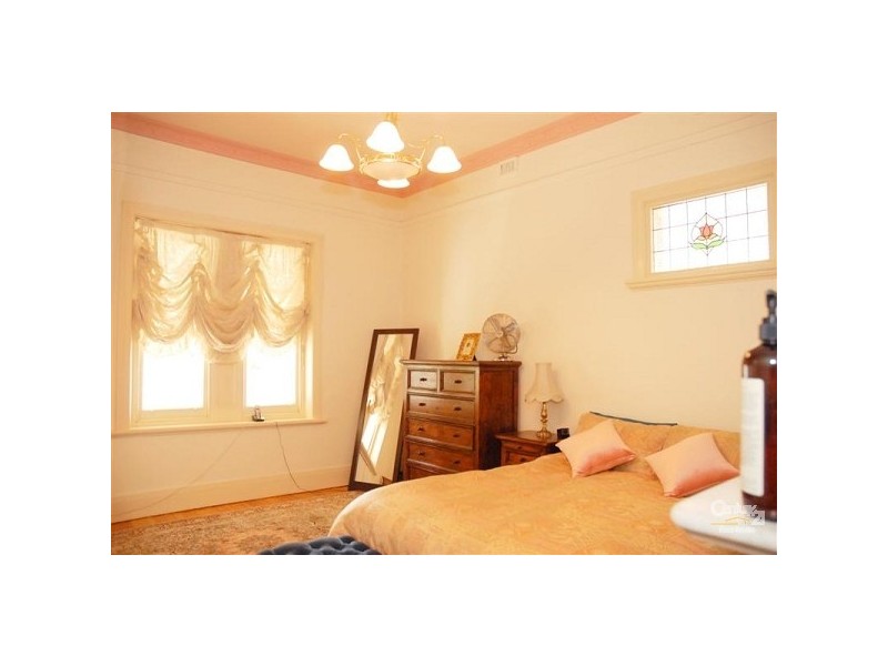 16 Rhyl Avenue, Wayville SA 5034