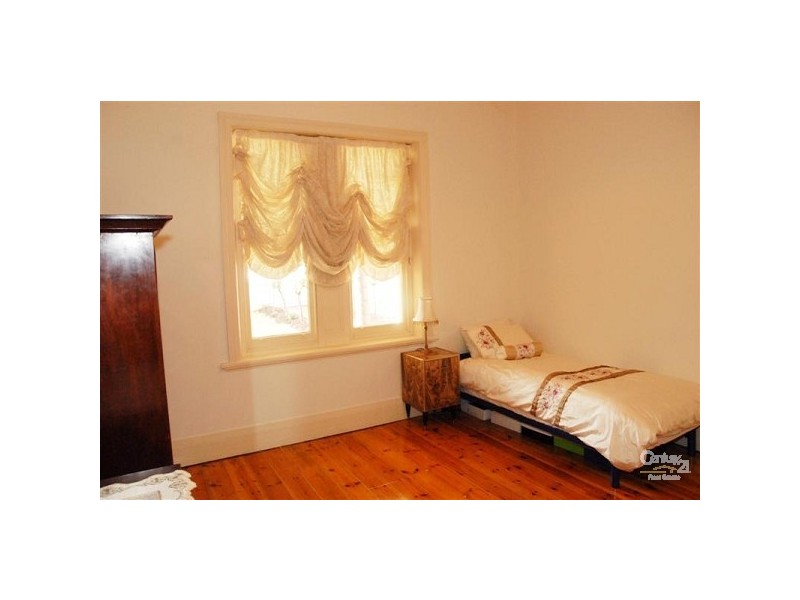 16 Rhyl Avenue, Wayville SA 5034