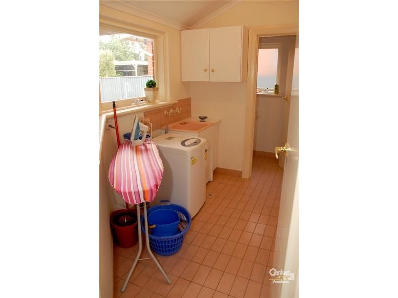 16 Rhyl Avenue, Wayville SA 5034