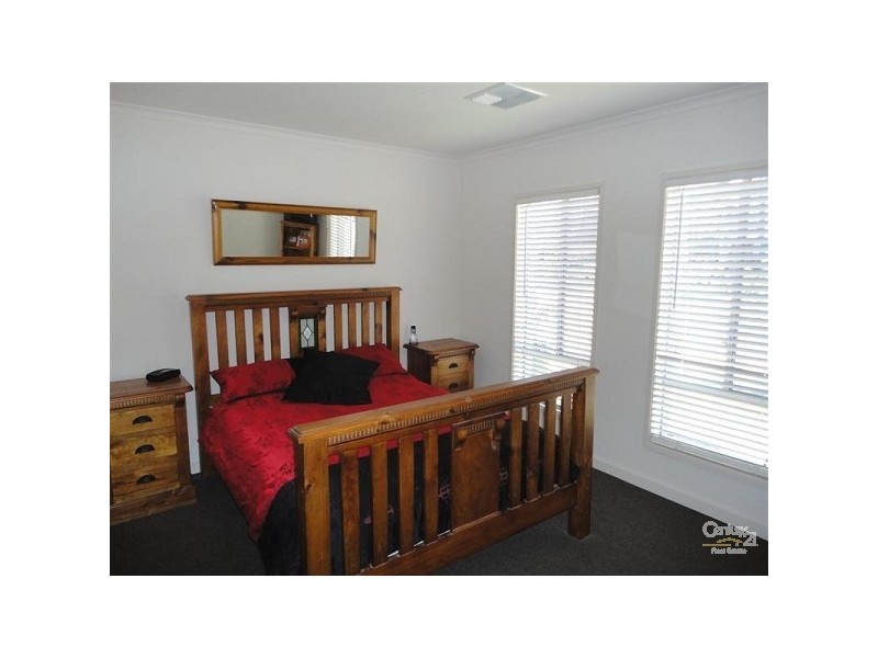9 SUTTON TERRACE, Marleston SA 5033