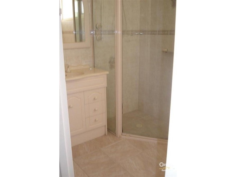 16 OXFORD CRESCENT, Modbury SA 5092