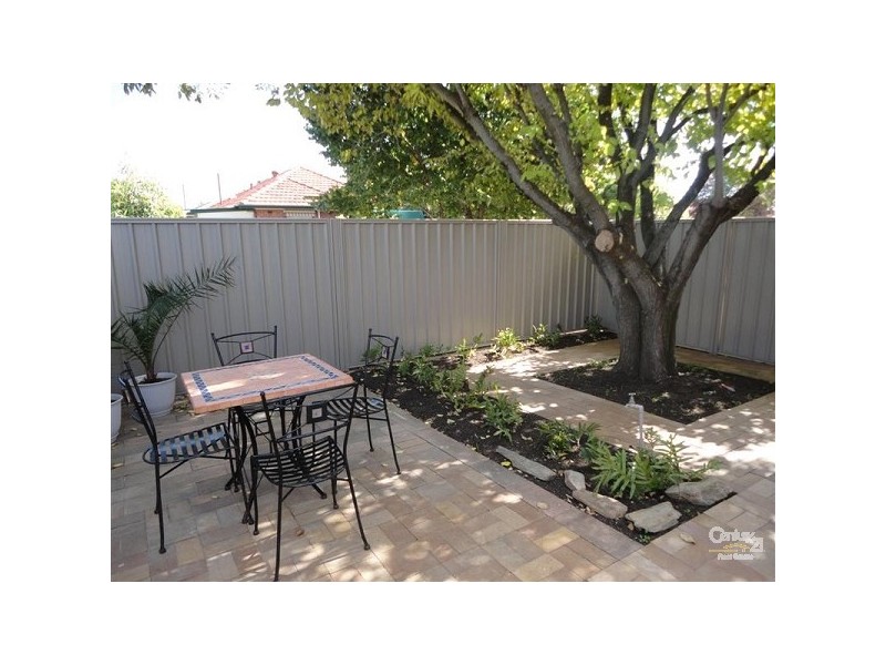 10 HARCOURT AVENUE, Clovelly Park SA 5042