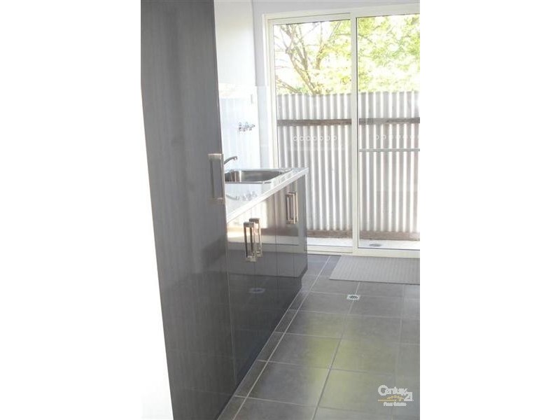 2/16 RUSS STREET, Seaton SA 5023