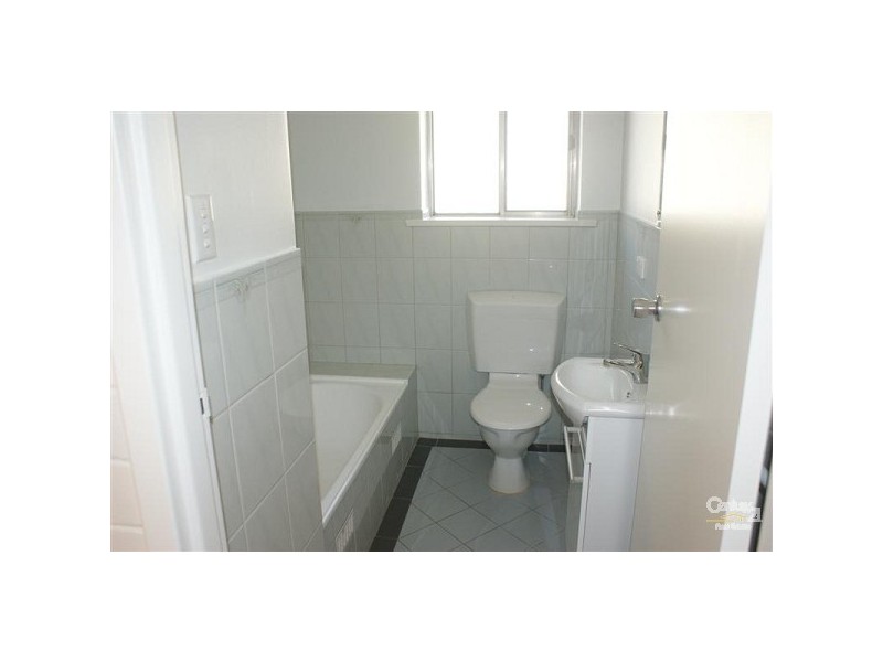 4/1 HALSEY ROAD, Fulham SA 5024