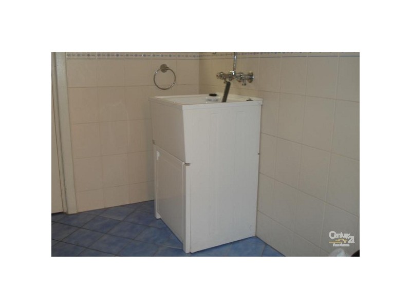 6 JOHNSTONE ROAD, Oaklands Park SA 5046