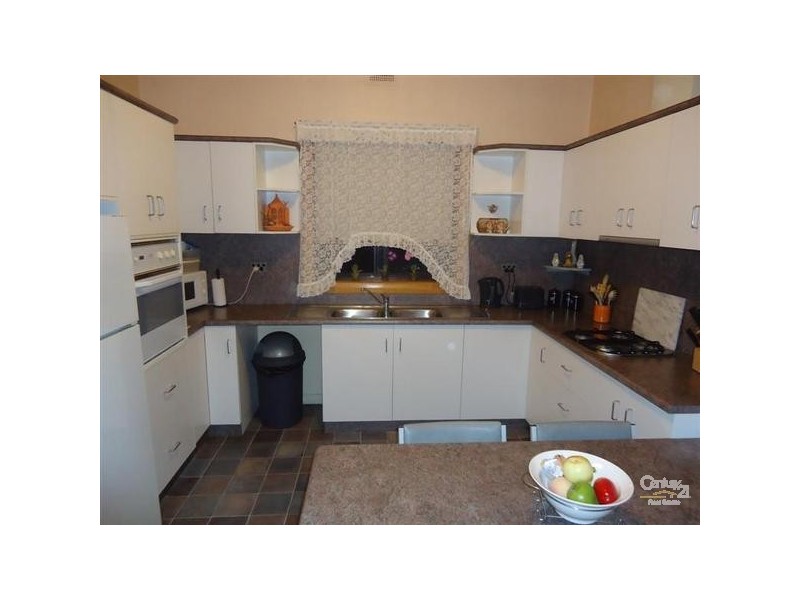 37 CEDAR AVENUE, Royal Park SA 5014