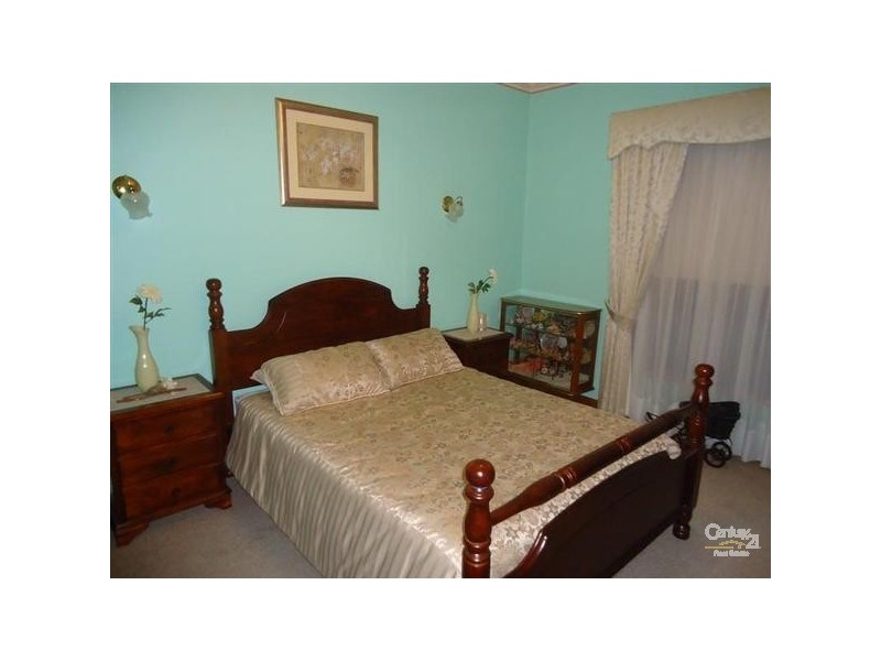 37 CEDAR AVENUE, Royal Park SA 5014