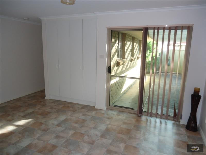 2/5 JETTY ROAD, Brighton SA 5048