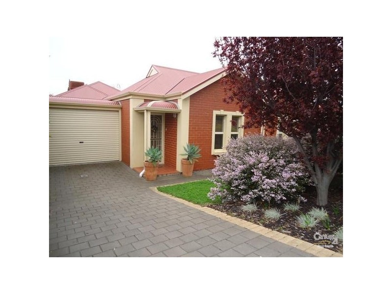 13D WHITE CRESCENT, Seacombe Gardens SA 5047