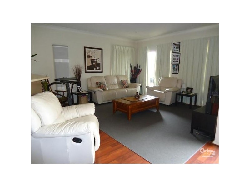 13D WHITE CRESCENT, Seacombe Gardens SA 5047