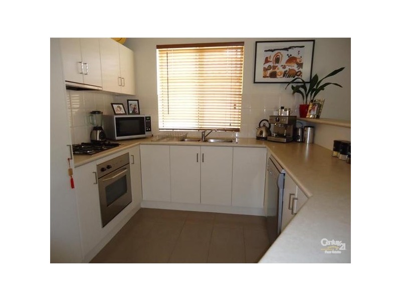 13D WHITE CRESCENT, Seacombe Gardens SA 5047