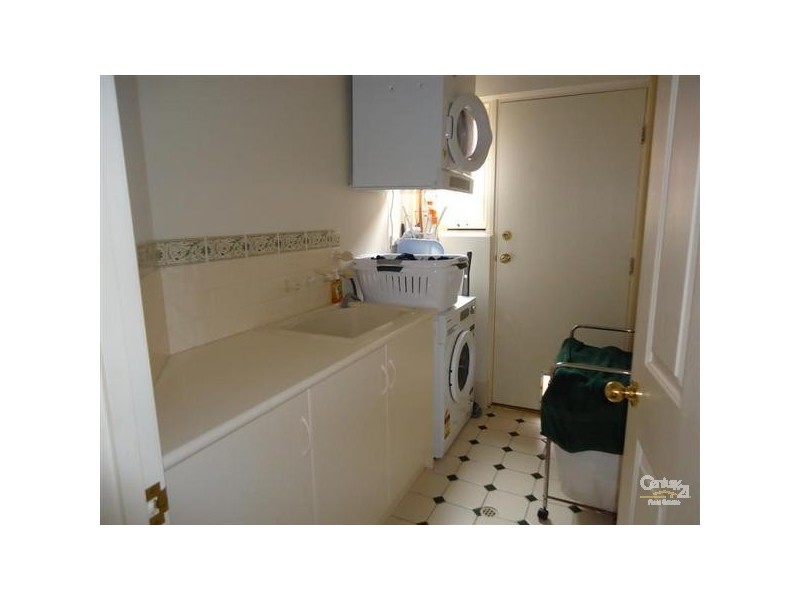 13D WHITE CRESCENT, Seacombe Gardens SA 5047