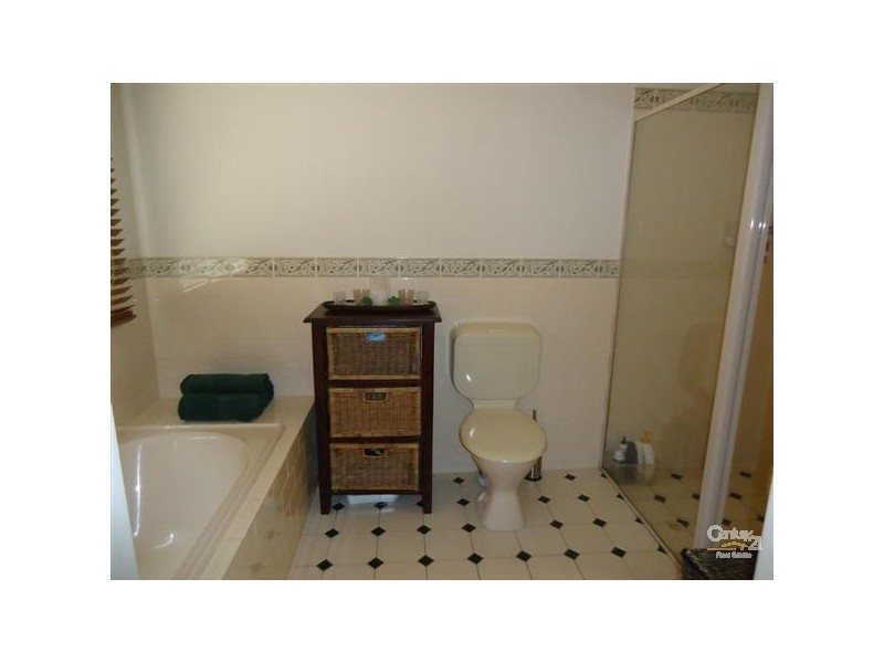 13D WHITE CRESCENT, Seacombe Gardens SA 5047