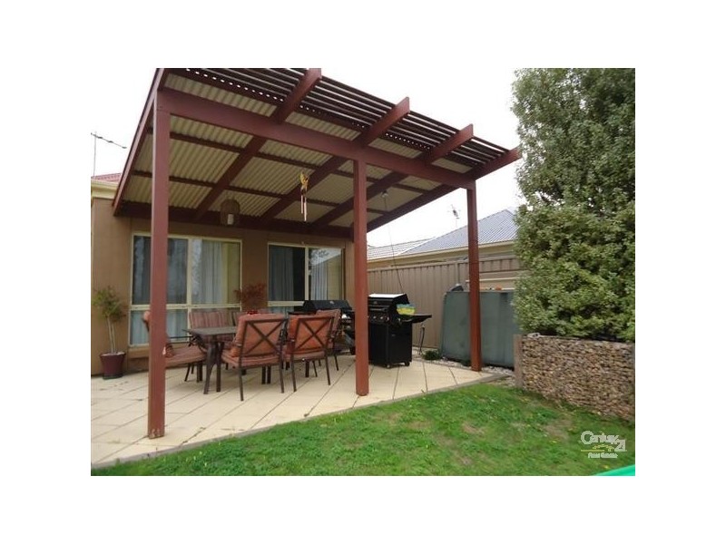 13D WHITE CRESCENT, Seacombe Gardens SA 5047
