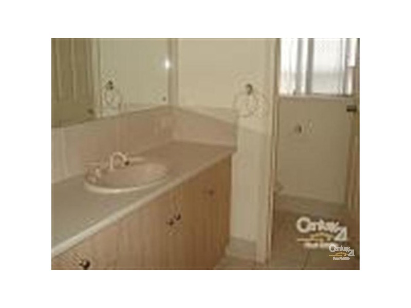 37 BUCKNALL ROAD, Glanville SA 5015