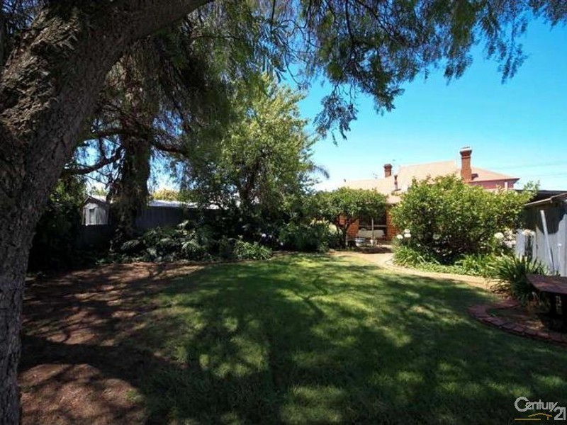 42 Ebor Avenue, Mile End SA 5031