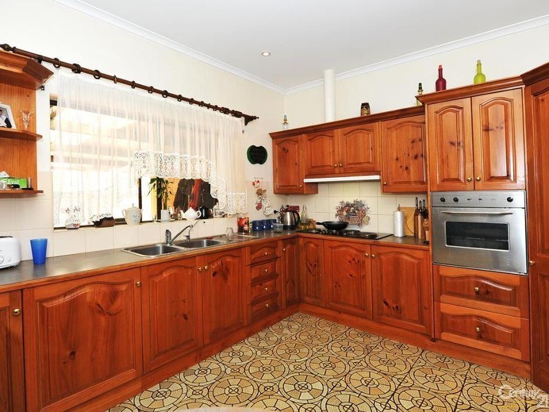 6 Hamlyn Court, Kidman Park SA 5025