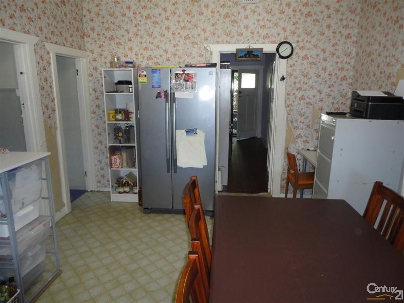 1 Pegler Street, Beverley SA 5009