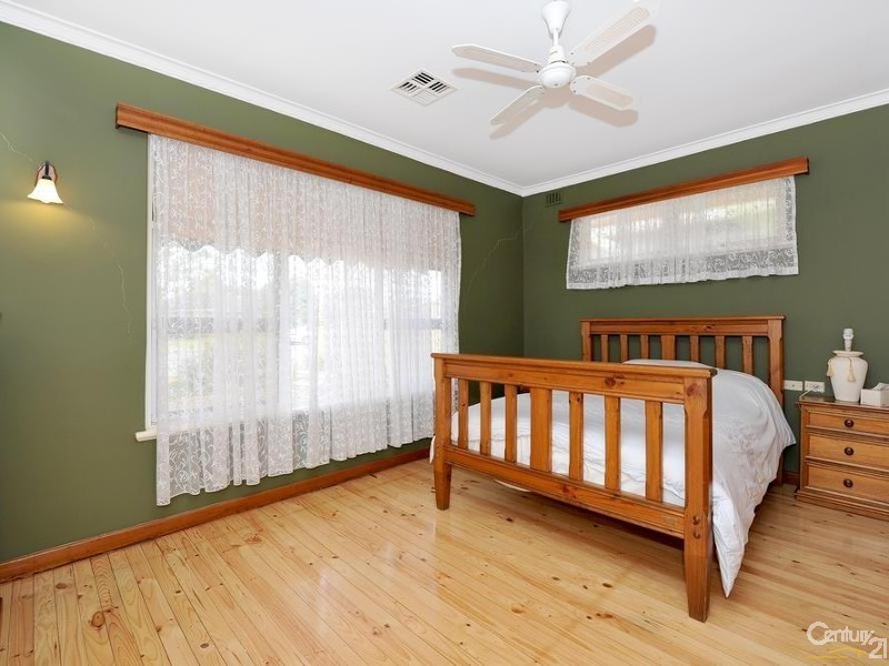 38 Tandanya Avenue, Grange SA 5022