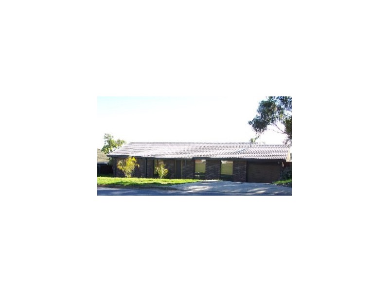6 Minnipa Drive, Hallett Cove SA 5158