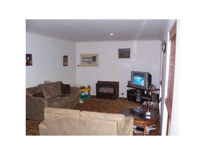 6 Minnipa Drive, Hallett Cove SA 5158