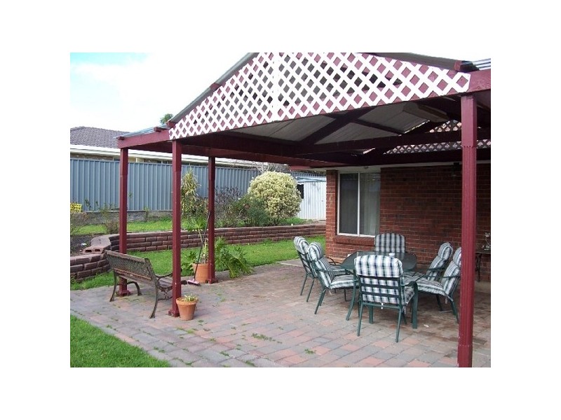 3 Traeger Court, Woodcroft SA 5162