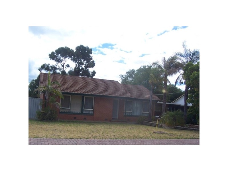 21 Edmund Street, Christie Downs SA 5164