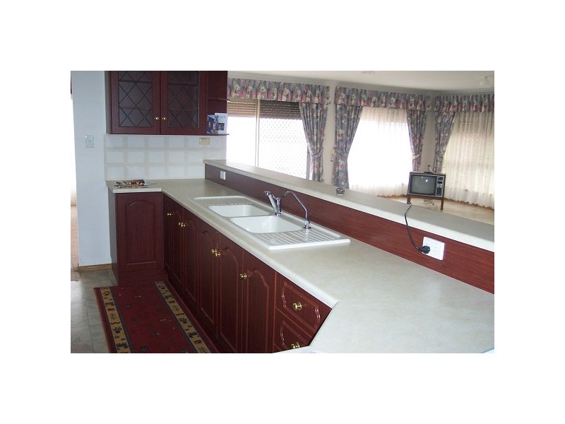 21 Helen Avenue, Aldinga Beach SA 5173