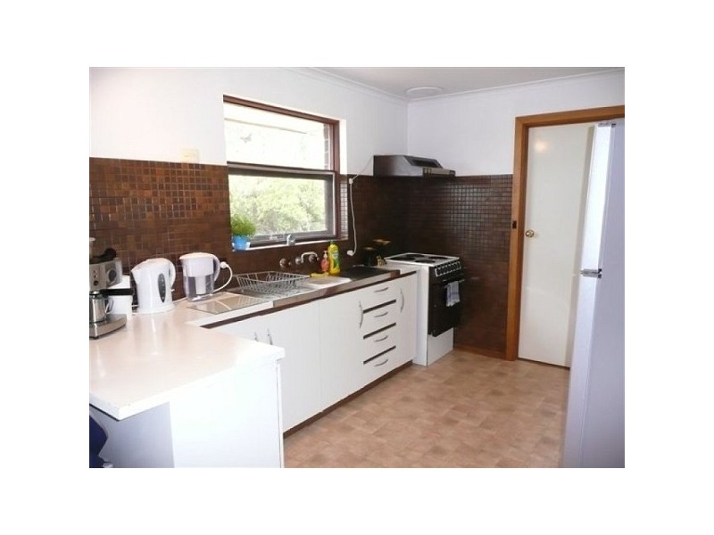 6 Minnipa Drive, Hallett Cove SA 5158