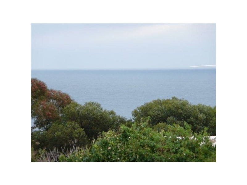 6 Minnipa Drive, Hallett Cove SA 5158