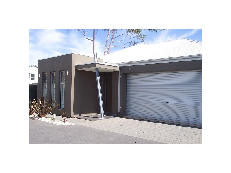 15b Albany Close, Oaklands Park SA 5046