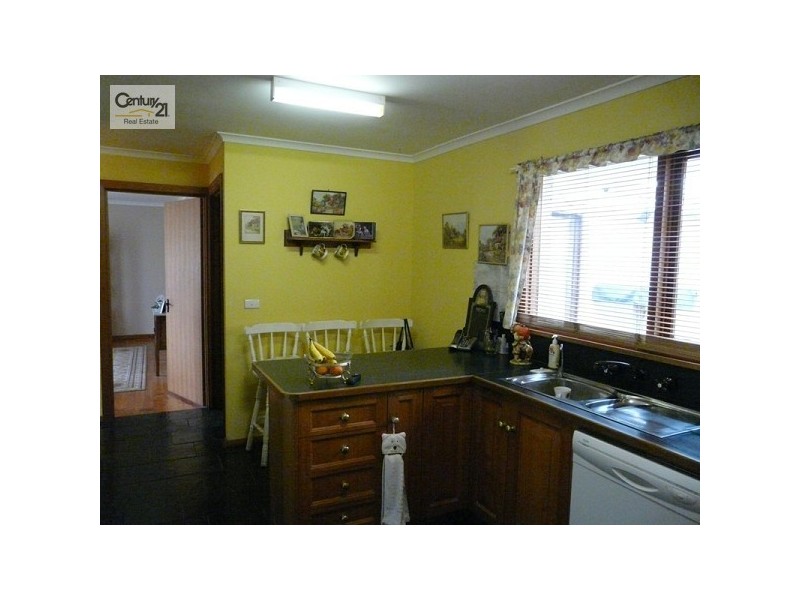 17 Stone Road, Happy Valley SA 5159