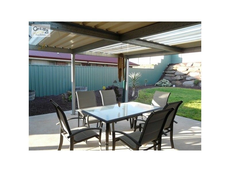 6 Phillip Court, Hallett Cove SA 5158