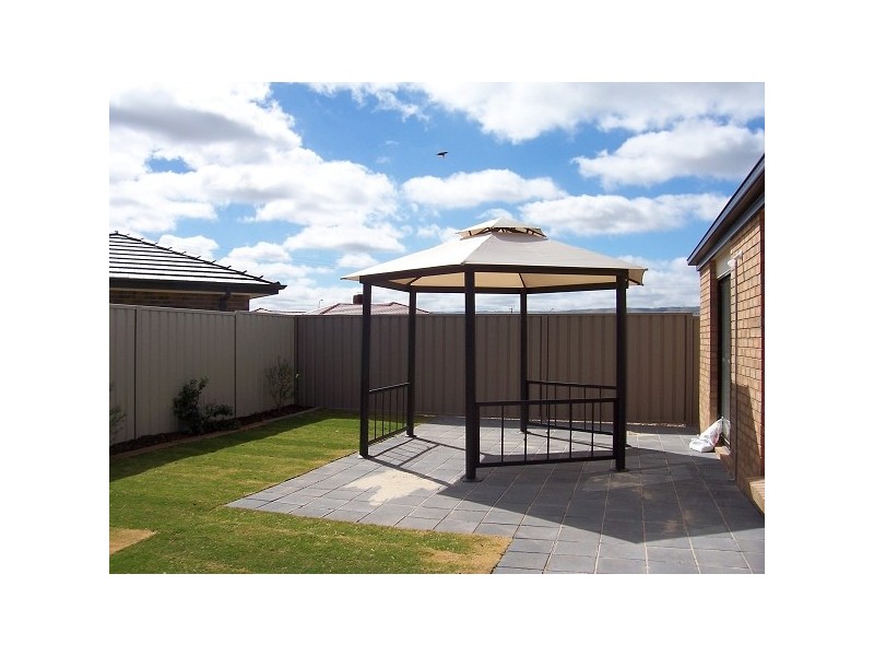 15 Periwinkle Drive, Aldinga Beach SA 5173