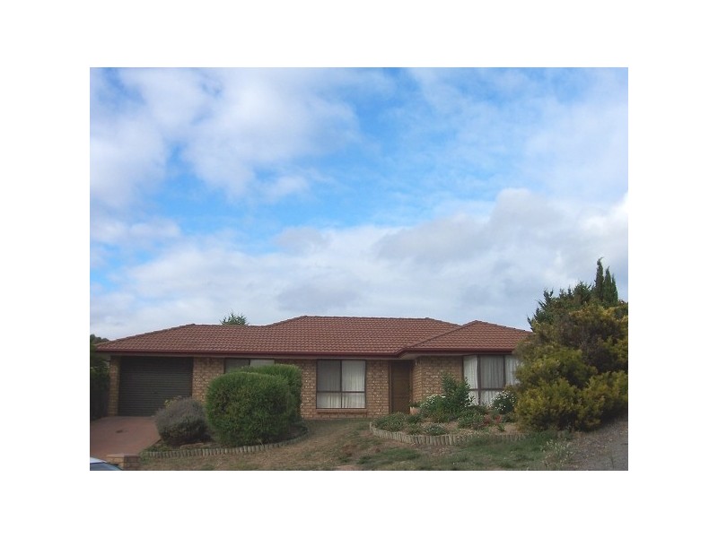 8 Ashford Court, Moana SA 5169