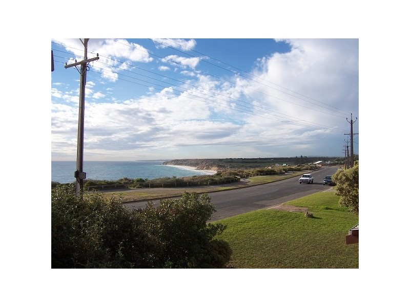 32 Esplanade, Port Willunga SA 5173