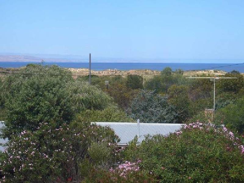 1 Fourth Avenue, Moana SA 5169