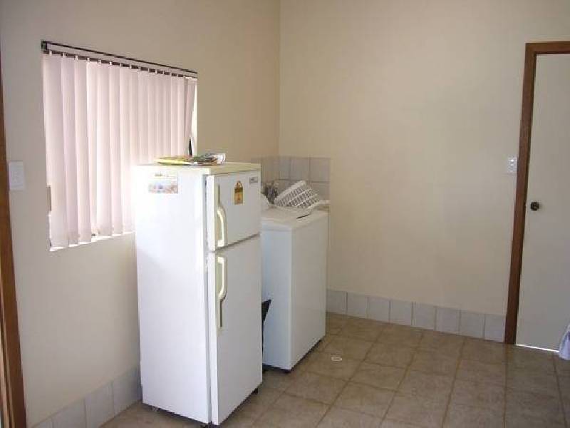 8 Third Avenue, Moana SA 5169