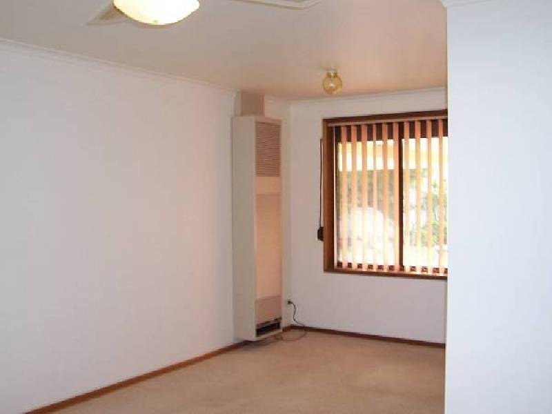 6 Greenlees Parade, Aldinga Beach SA 5173