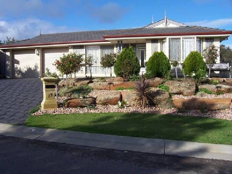 19 Waterford Circuit, Seaford Rise SA 5169