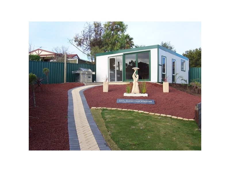 6 Garland Road, Noarlunga Downs SA 5168