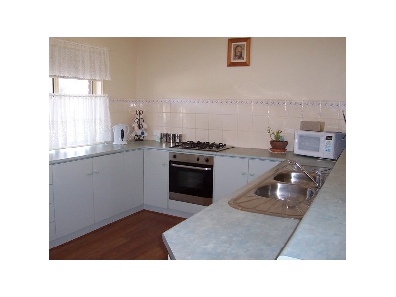 6 Garland Road, Noarlunga Downs SA 5168