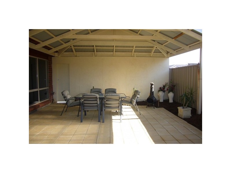 8 Spinnaker Court, Aldinga Beach SA 5173