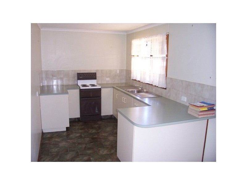 6 Falcon Street, Port Willunga SA 5173