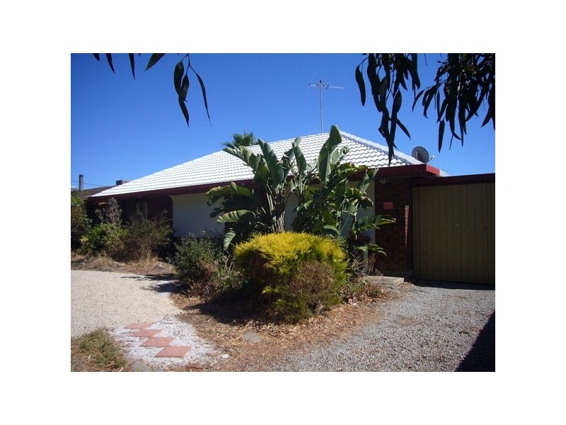 27 Caffrey Crescent, Port Willunga SA 5173