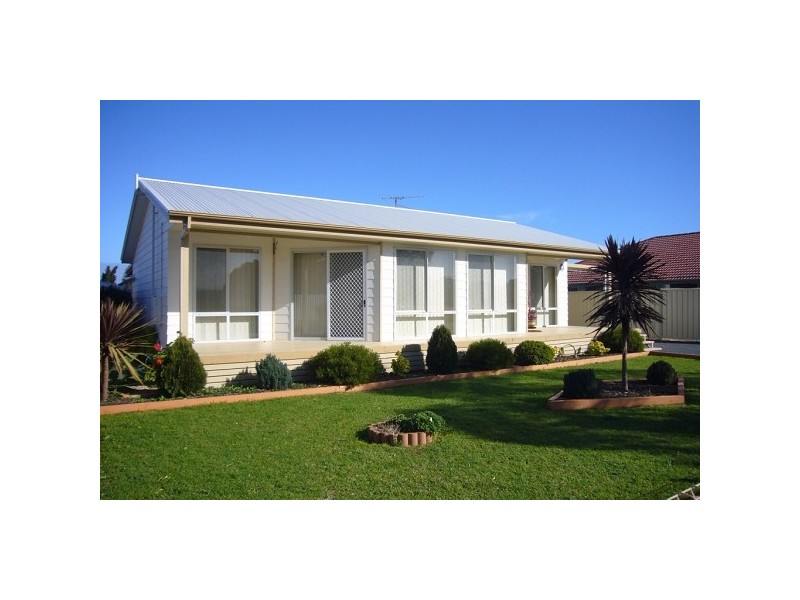 4 Evans Street, Aldinga Beach SA 5173