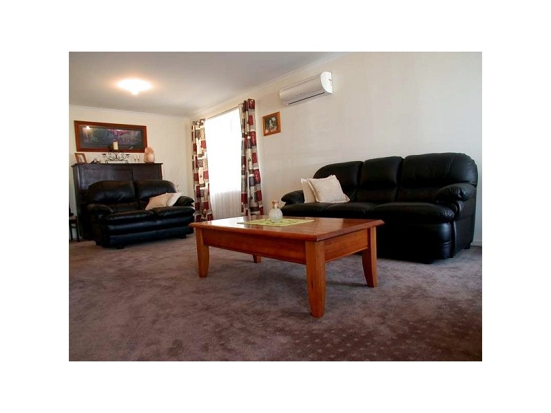 9 Cockle Avenue, Aldinga Beach SA 5173