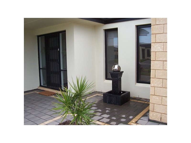 1 Bayside Avenue, Aldinga Beach SA 5173