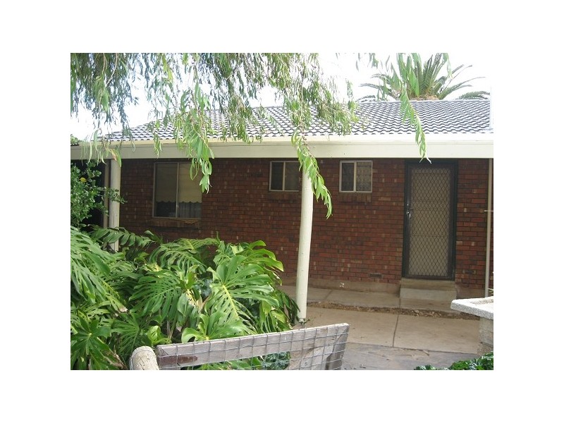 2 Atkinson Crescent, Aldinga Beach SA 5173