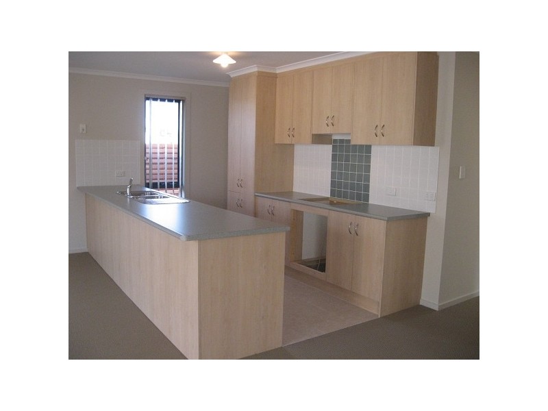 69 Dover Street, Aldinga Beach SA 5173